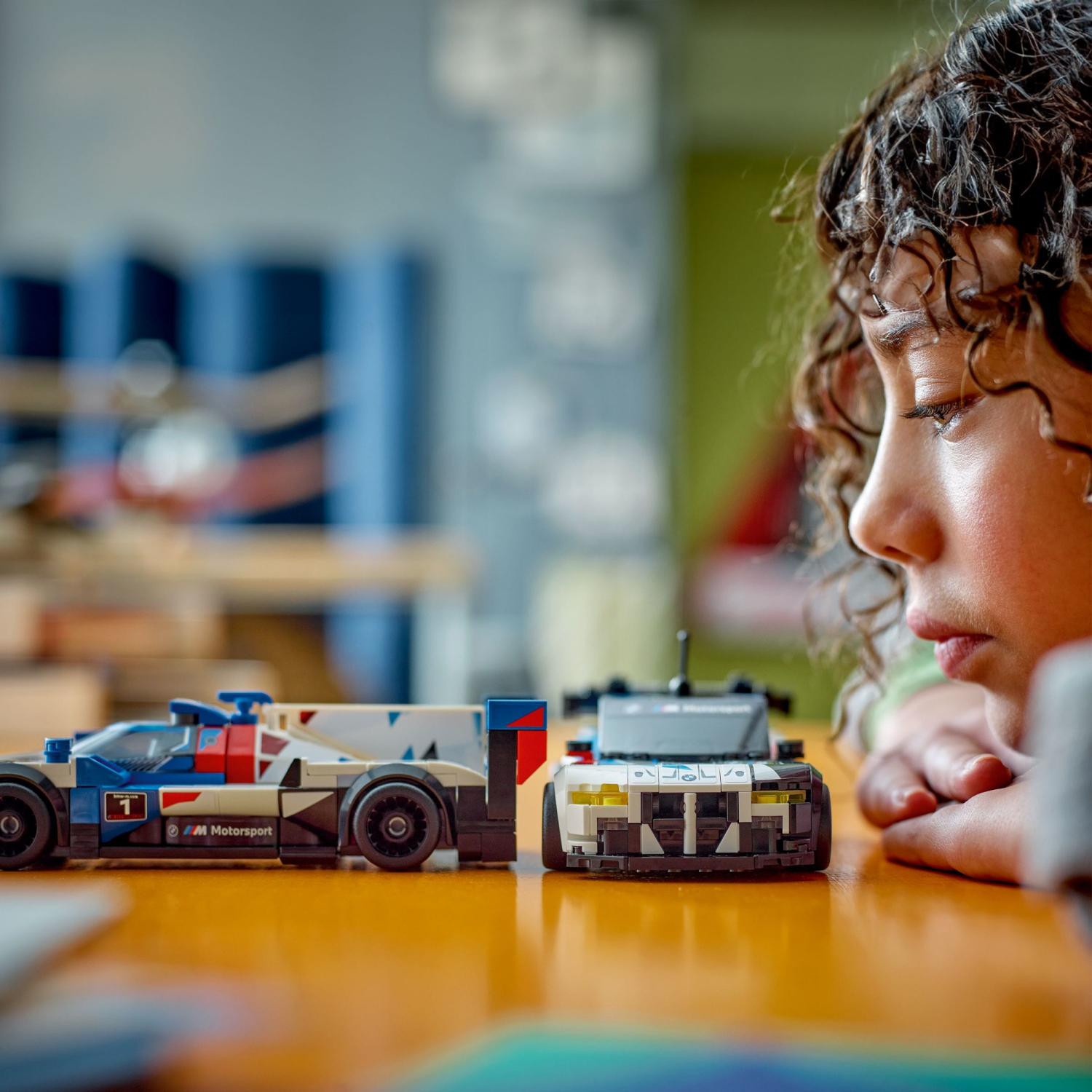 slide 5 of 6, LEGO Speed Champions BMW M4 GT3 & BMW M Hybrid V8 Race Cars 76922, 1 ct