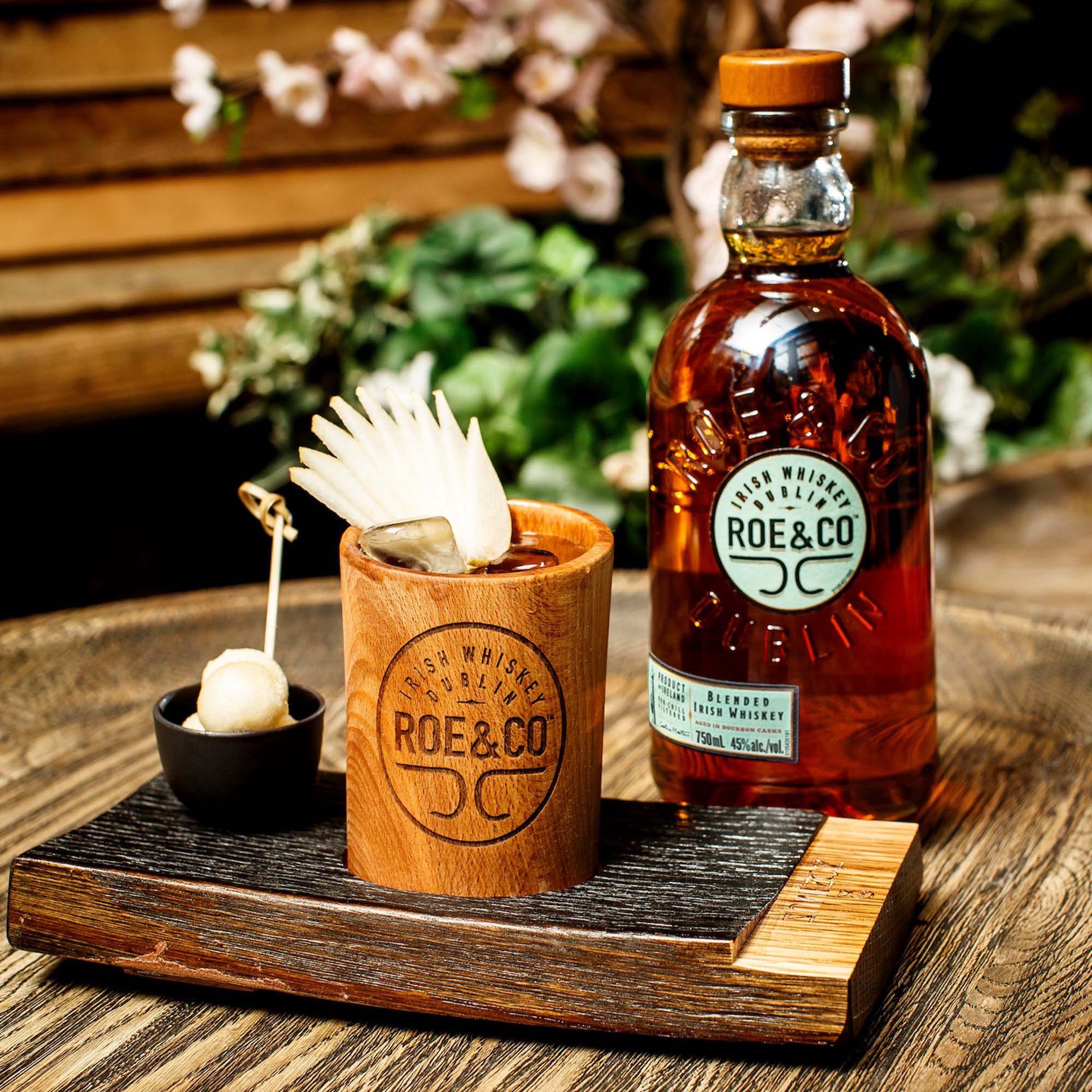 slide 7 of 7, Roe & Co Blended Irish Whiskey, 750 ml