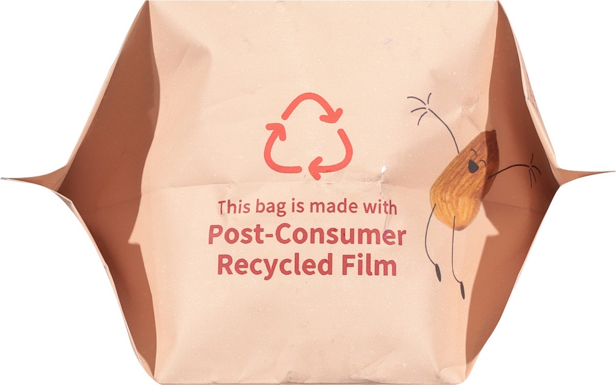 slide 5 of 9, Daily Crunch This vegan take on the iconic “Nashville Hot” flavor is an ode to our hometown, where spicy hot chicken reigns., 4 oz