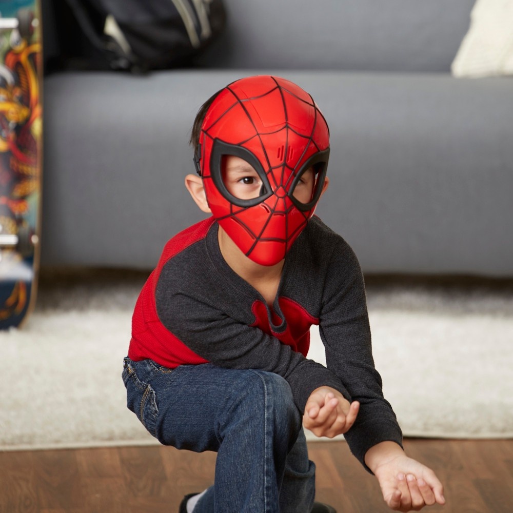 slide 10 of 15, Hasbro Marvel Spider-Man Hero Fx Mask - Red, 1 ct