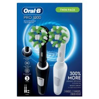 slide 18 of 29, Oral-B Pro 1000 CrossAction Electric Toothbrush, Powered by Braun, Black and White, Pack of 2, 2 ct