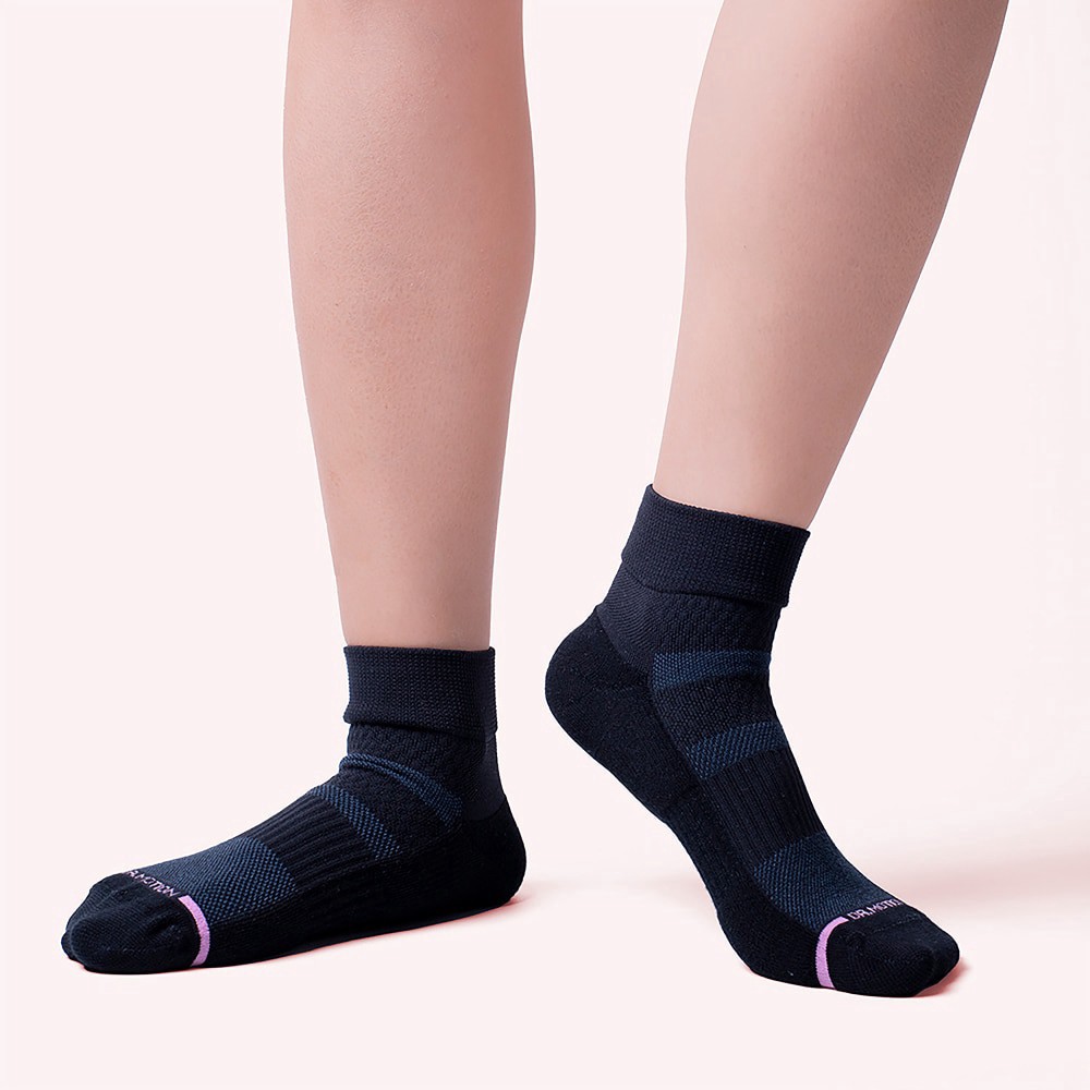 slide 3 of 3, Dr. Motion® Everyday Women's Compression Quarter Socks - Black, 2 ct