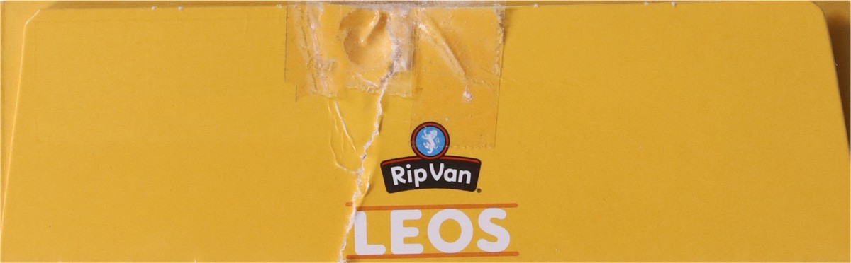 slide 4 of 13, Rip Van Leos Leos Golden Vanilla Sandwich Creme Cookies 4 - 1.69 oz Packs, 4 ct