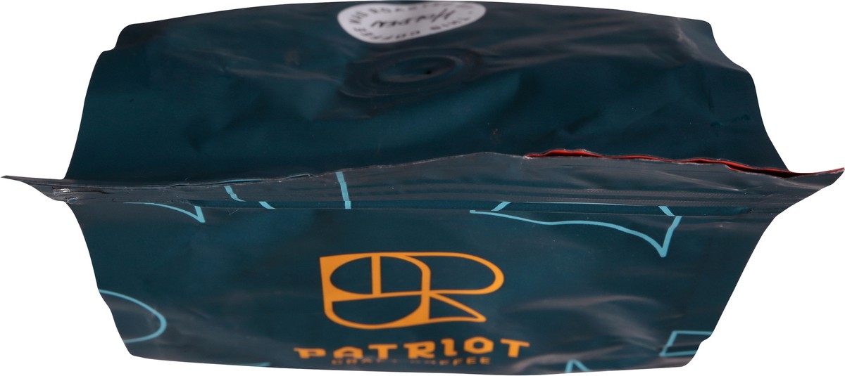 slide 3 of 9, Patriot Colombia Sumapaz Whole Bean Coffee- 10 oz, 10 oz