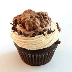 Jilly's Peanut Butter Chunkage Cupcake