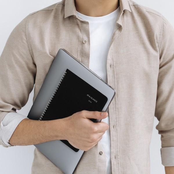 slide 7 of 8, AT-A-GLANCE® DayMinder® Executive 2026 Weekly Monthly Planner with Notes, Black, Medium, 7"" x 8 3/4"", 1 ct