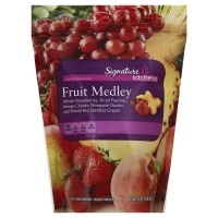 slide 1 of 1, Signature Kitchens Fruit Medley, 32 oz