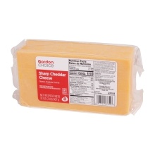 slide 1 of 1, GFS Sharp Cheddar Cheese, 32 oz