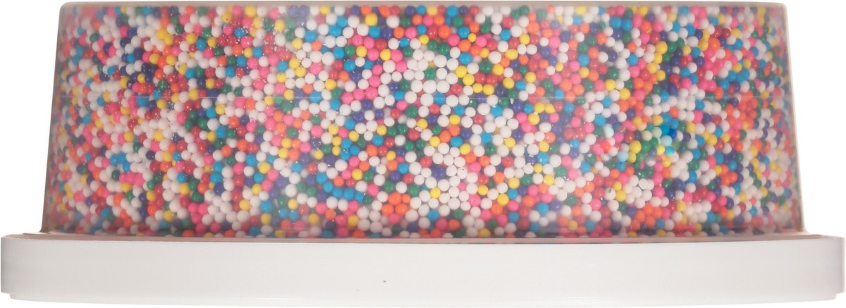 slide 6 of 12, Betty Crocker Rainbow Nonpareils Sprinkles 7 oz, 7 oz
