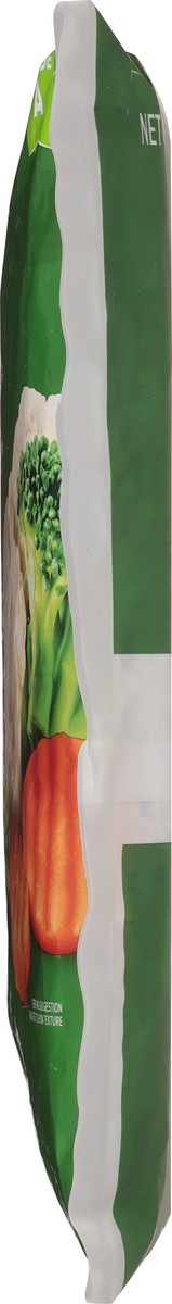 slide 13 of 14, First Street California Blend Vegetables, 2 lb