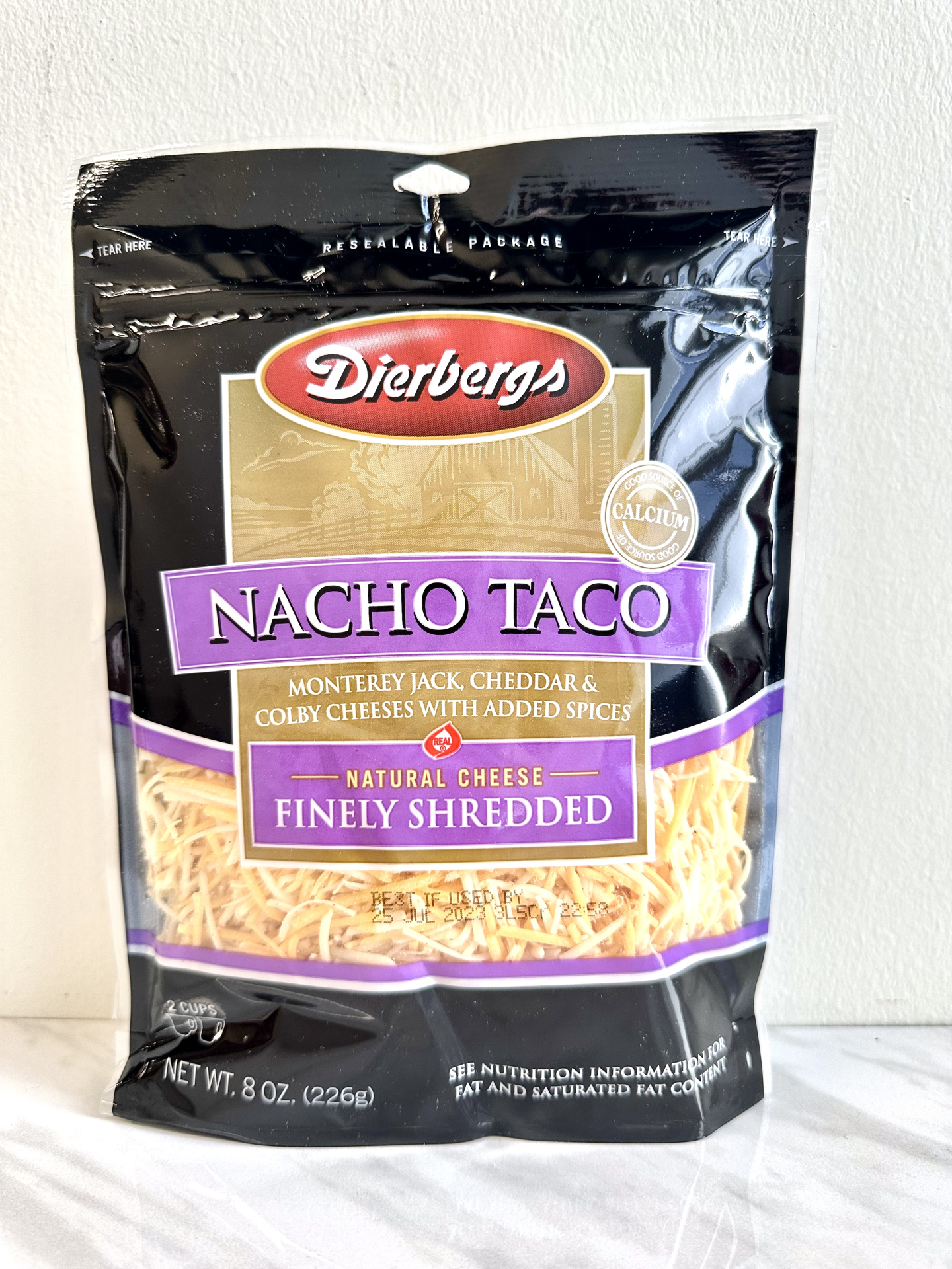 slide 1 of 1, Dierbergs Shredded Nacho Taco Cheese, 8 oz