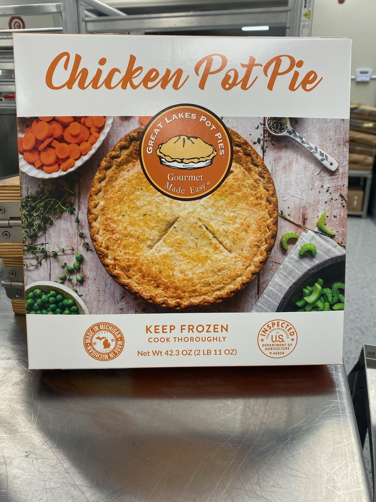 slide 1 of 1, Great Lakes Pot Pies Chicken Pot Pies, 42.3 oz