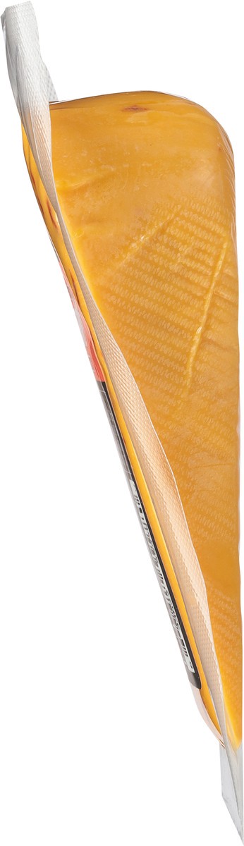 slide 9 of 14, Yancey's Fancy New York Cheddar Pepperoni Cheese 7.6 oz, 7.6 oz
