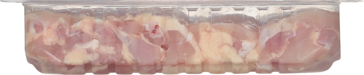 slide 7 of 13, Bell & Evans Boneless Skinless Organic Chicken Thighs 1 ea, per lb