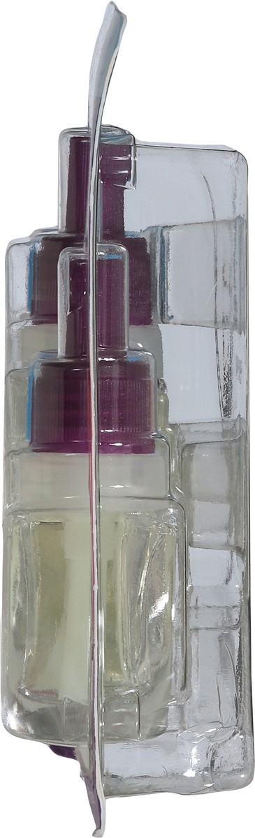 slide 3 of 12, Febreze Plug Moonlight Breeze Scented Oil Refill 3 - 0.87 fl oz Refills, 3 ct