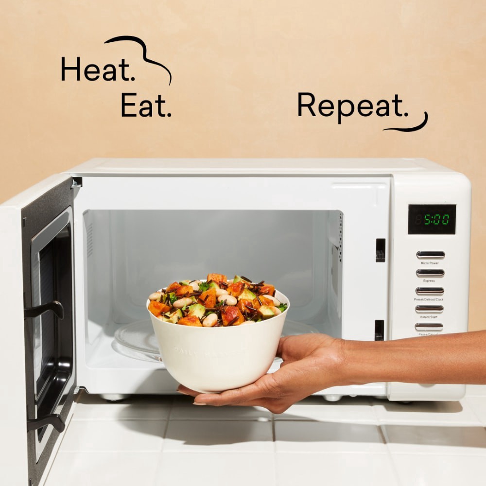 slide 4 of 6, Daily Harvest Spinach + Shiitake Grits Harvest Bowl 9 oz, 9 oz