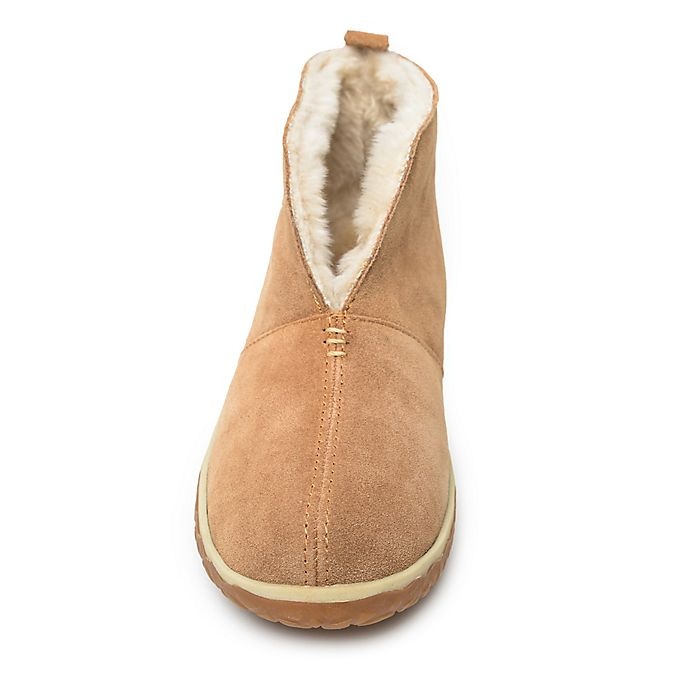 slide 3 of 4, Minnetonka Women's Size 6 Tucson Bootie Slipper - Cinnamon, 1 ct