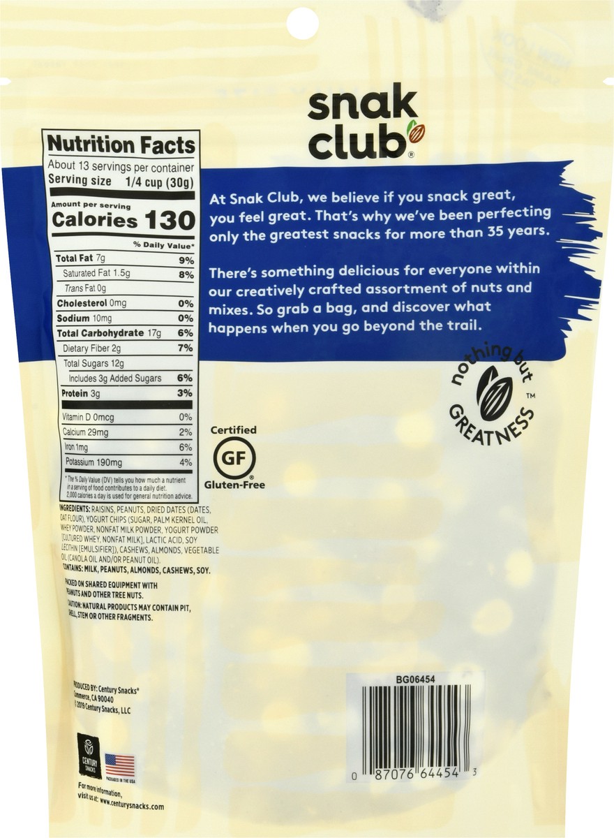 slide 5 of 9, Snak Club Family Size Yogurt Trail Mix 14 oz, 14 oz