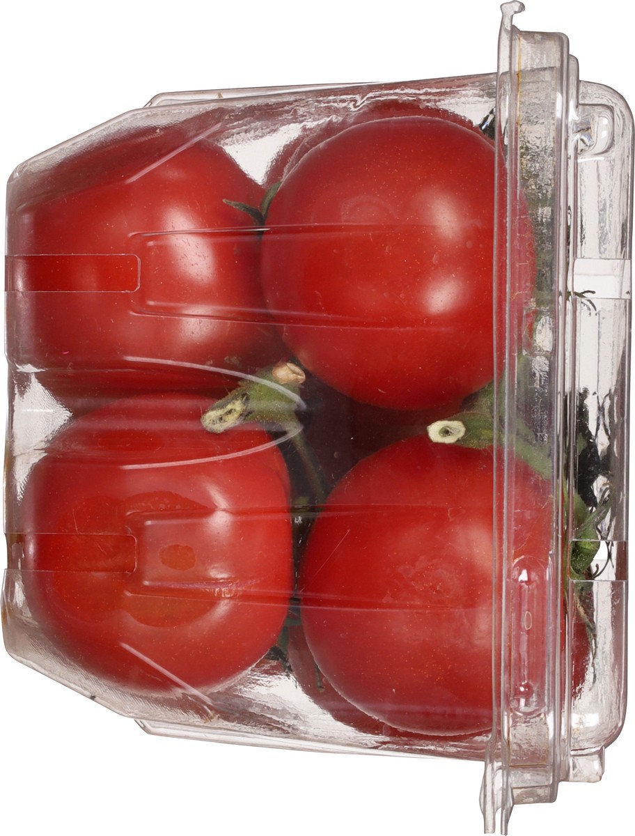 slide 6 of 12, Nature Fresh Farms Sweet Red Cocktail Tomatoes 1 lb, 16 oz