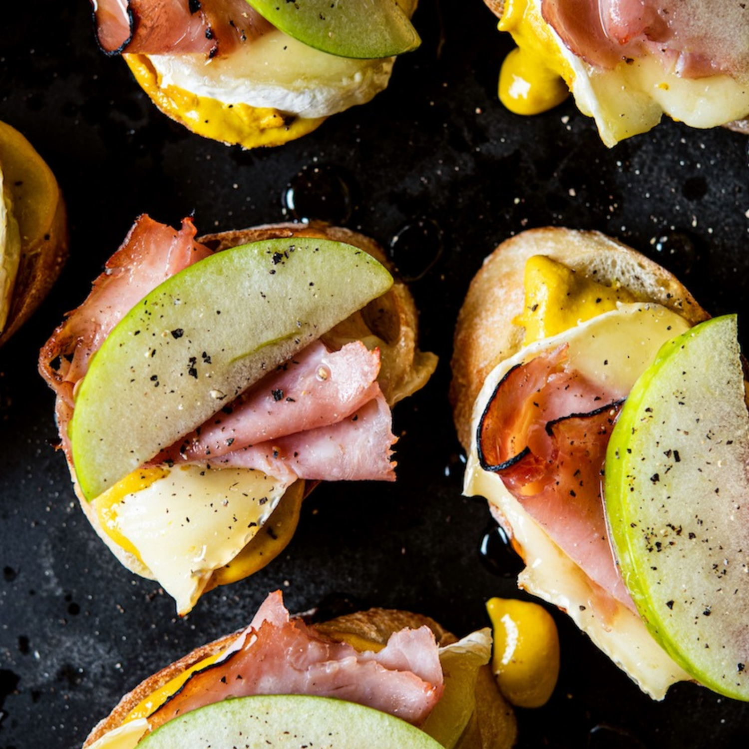 slide 3 of 4, Plochman's Original Mild Yellow Mustard 19 oz, 19 oz