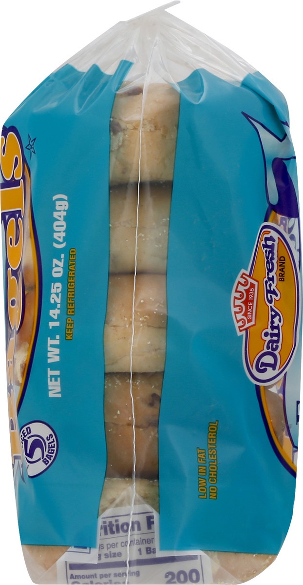 slide 6 of 11, Dairy Fresh Pre-Sliced French Toast Bagels 5 ea, 14.25 ct