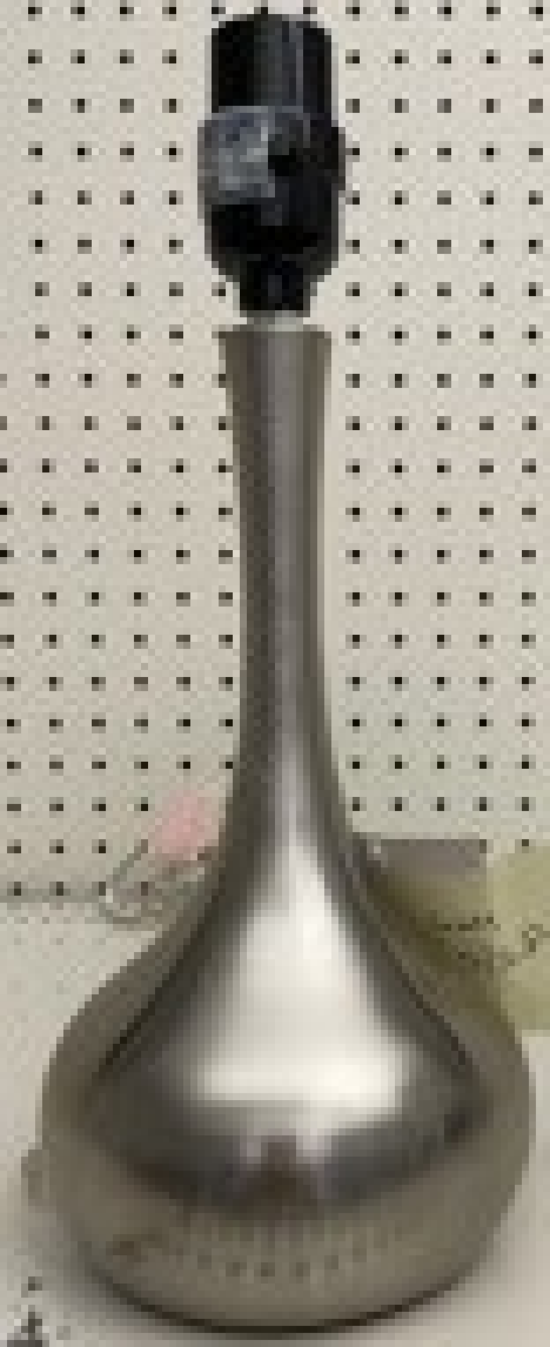 slide 1 of 1, ROOM & RETREAT RR TEARDROP ACCENT BASE, 1 ct