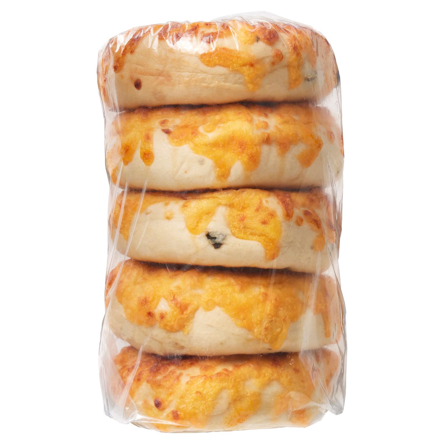 slide 1 of 3, Fresh From Meijer 5pk Unsliced Jalapeno Cheddar Bagels, 5 ct