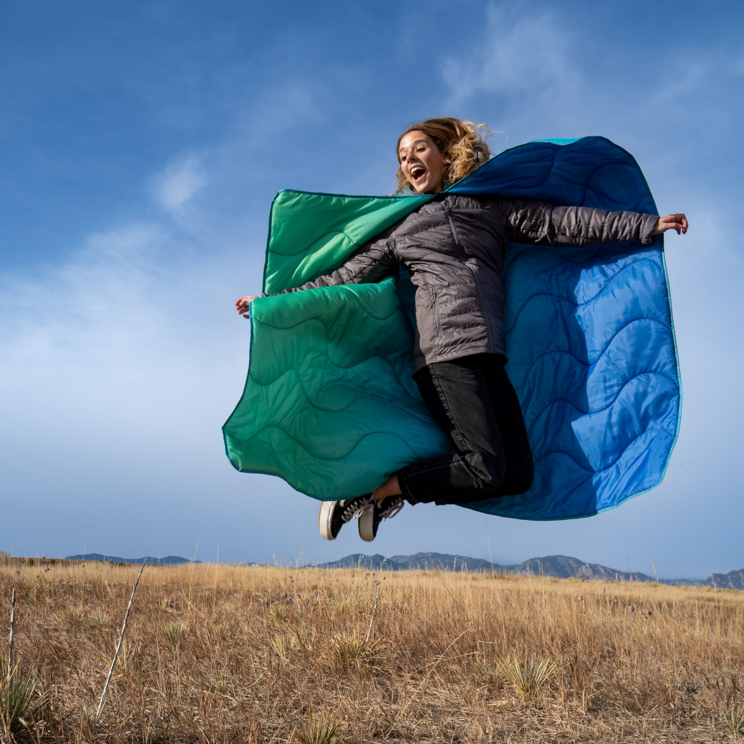 slide 6 of 8, Lake & Trail Camp Quilt, 1 ct