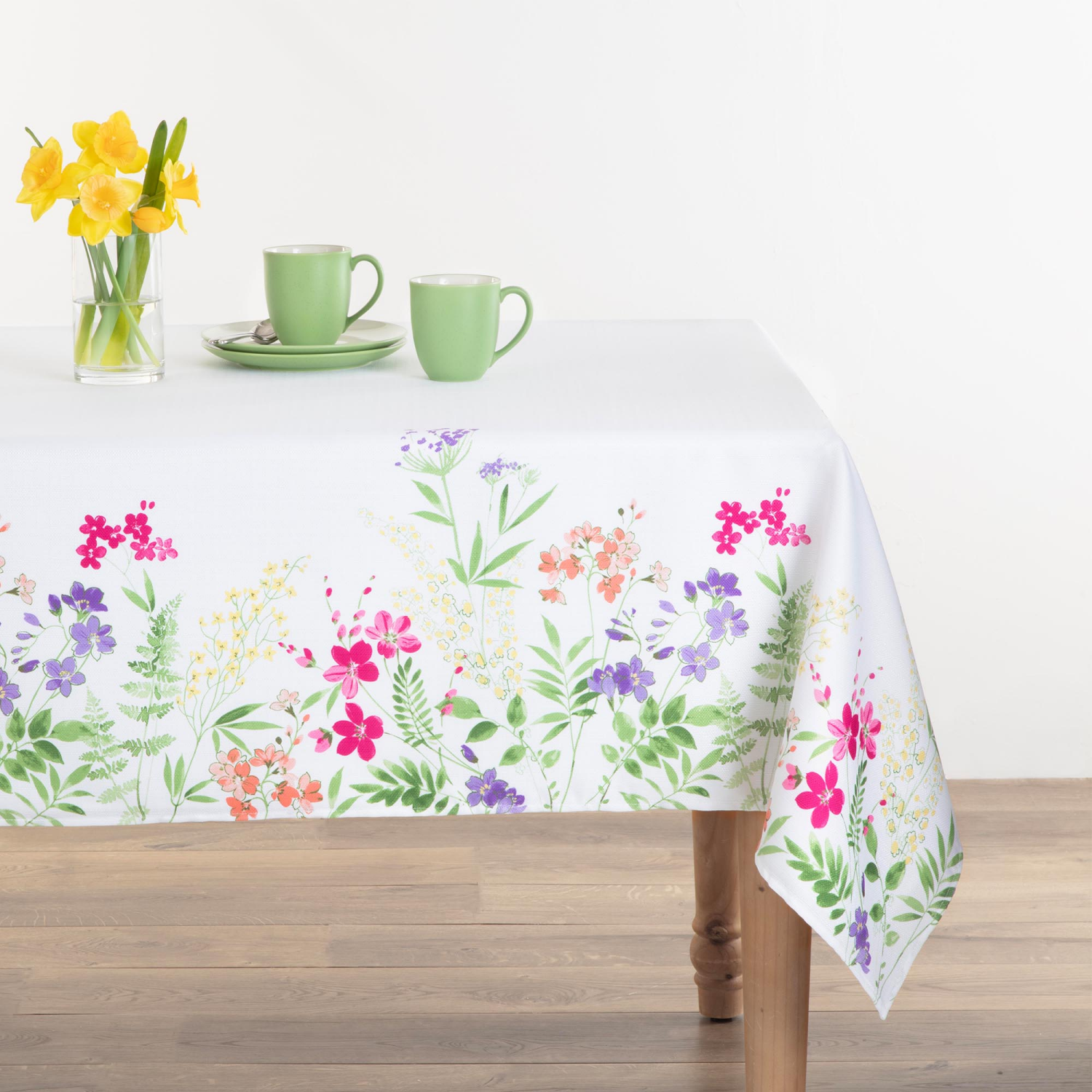 slide 1 of 2, ROOM & RETREAT RR Fresh Picked Florals TC 60x102, 1 ct