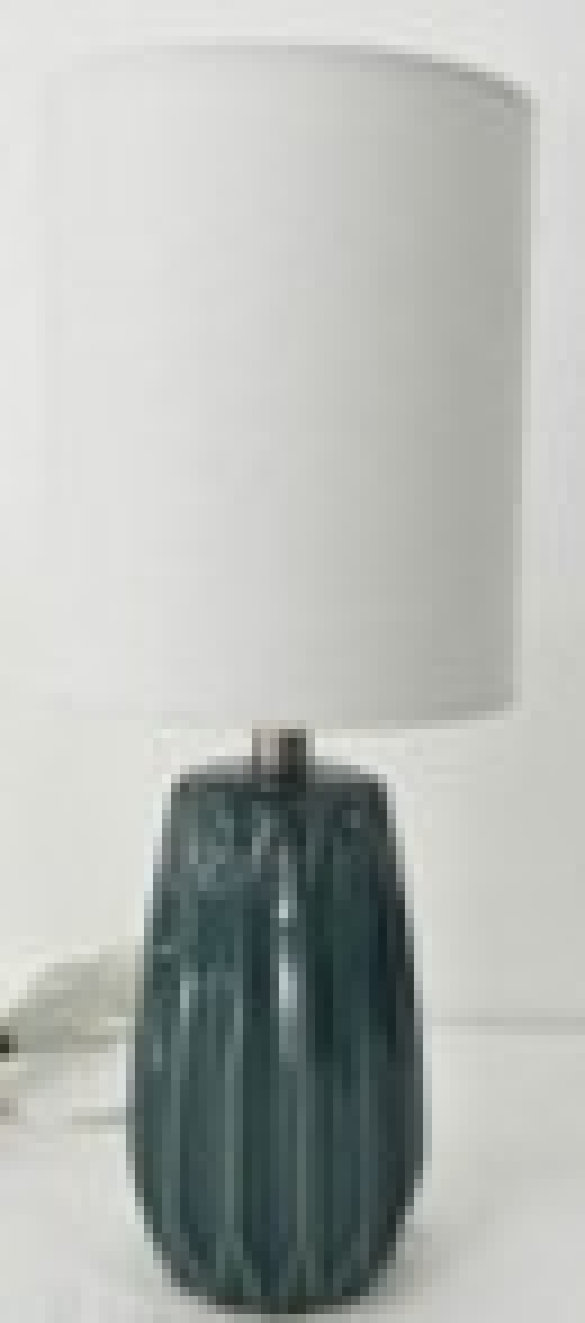 slide 1 of 1, ROOM & RETREAT RR GREEN CERAMIC ACCENT LAMP, 1 ct