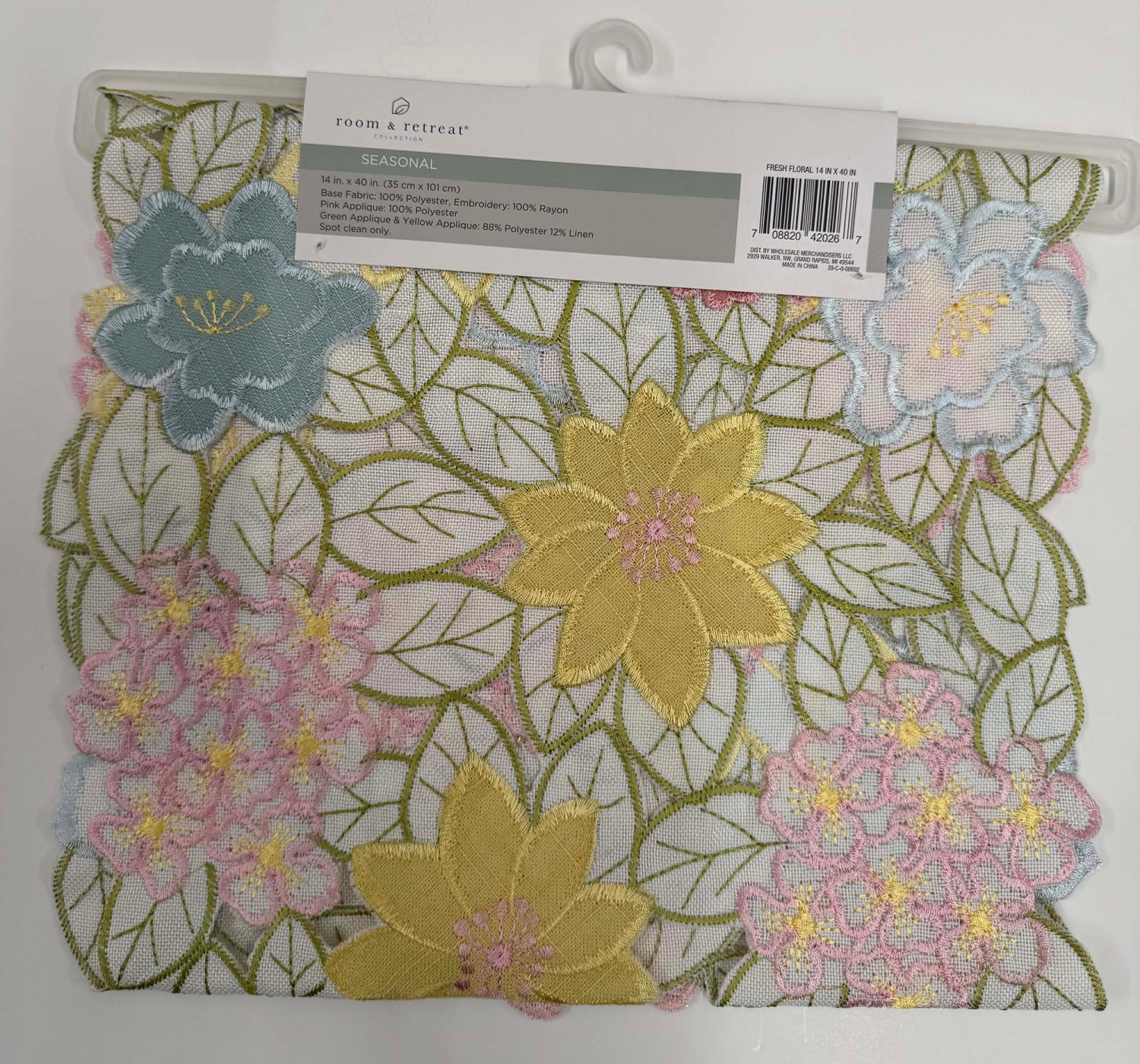 slide 3 of 3, ROOM & RETREAT Room and Retreat, Fresh Florals, Centerpiece, 14 in x 40 in, Multi Color, 1 ct