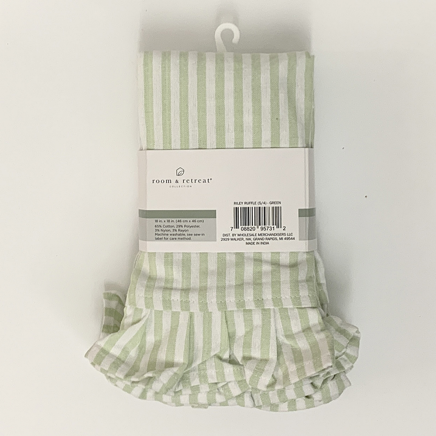 slide 2 of 2, ROOM & RETREAT Room and Retreat Riley Ruffle Napkin, 4 Pack, 18 in x 18 in, Green, 4 ct
