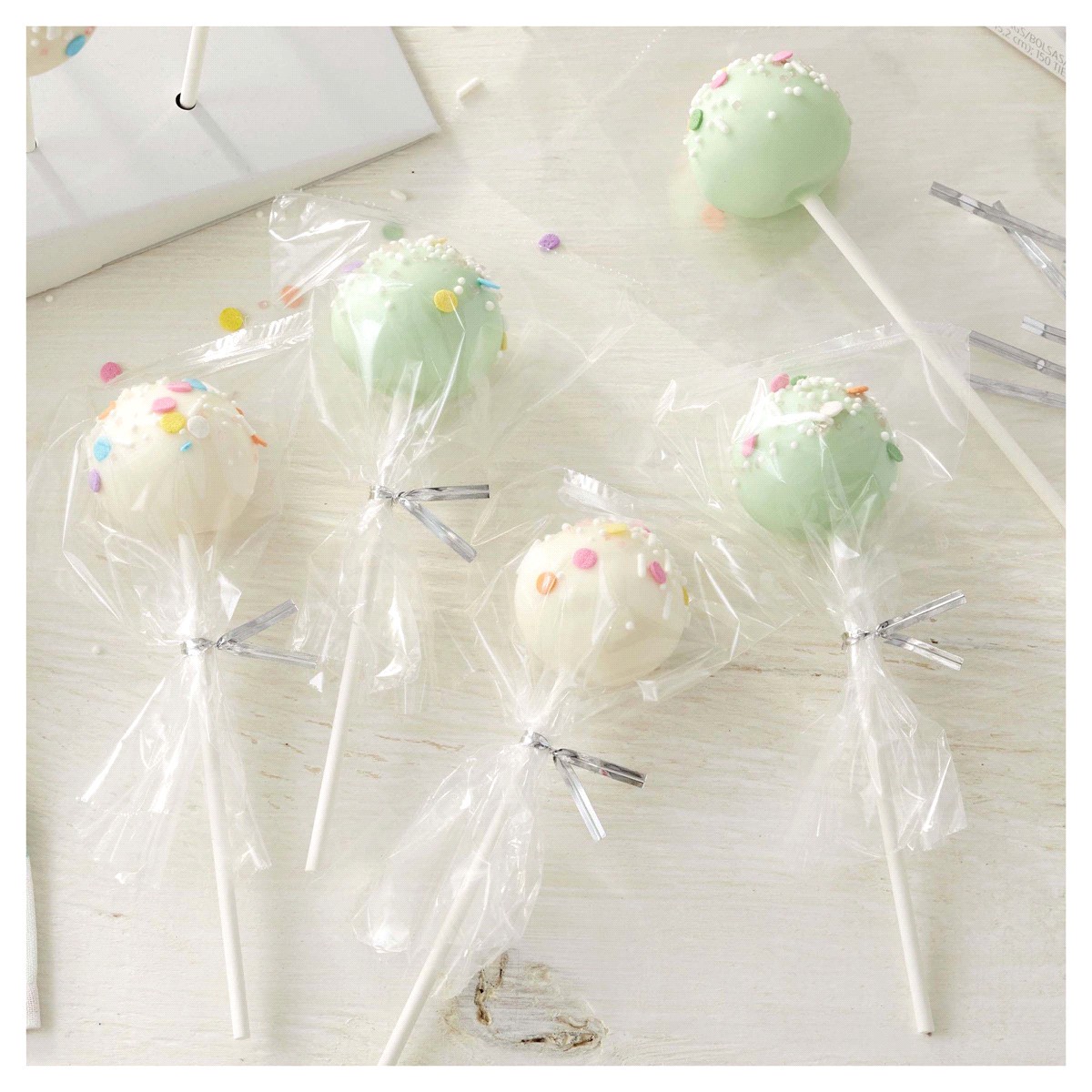 slide 2 of 2, Wilton CLEAR PARTY BAGS MEGAPK, 100 ct