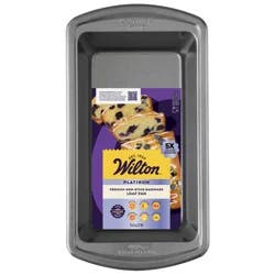 Wilton Advance Select Premium Nonstick Loaf Pan