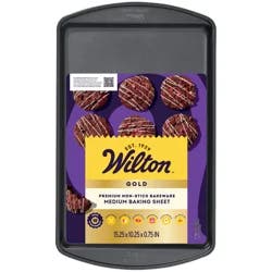 Wilton™ Gold Non-Stick Baking Sheet Medium