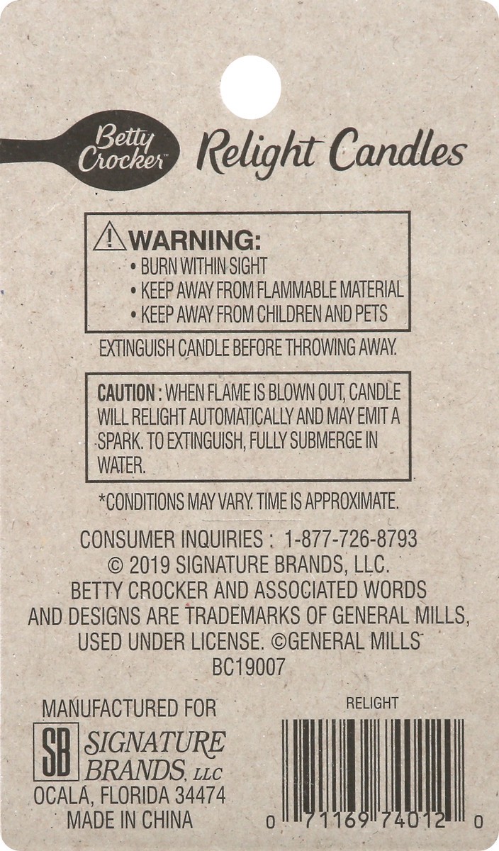 slide 5 of 9, Betty Crocker 2.75 Inch Relight Birthday Candles 12 ea, 12 ct