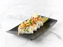 Hissho Sushi Crunchy Hatch Chicken Chile Roll