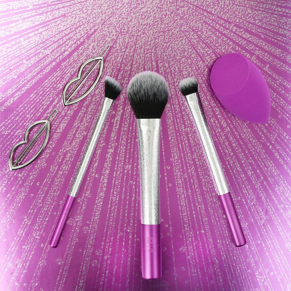 slide 3 of 6, Real Techniques Flawless Sparkle Brush Gift Set, 1 ct