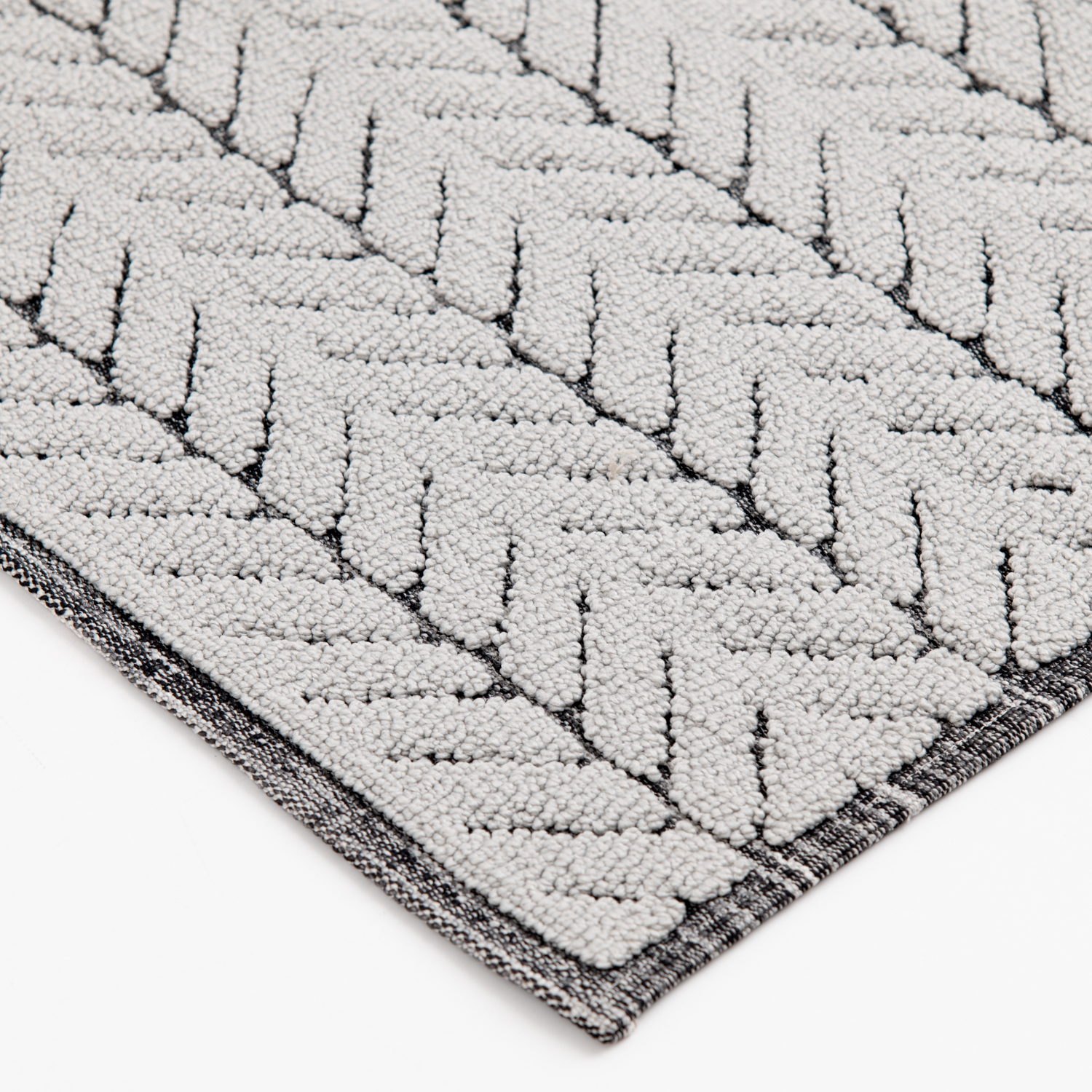 slide 2 of 7, R+R Zig Zag Bathroom Rug, 20 in x 32 in, Grey, 1 ct