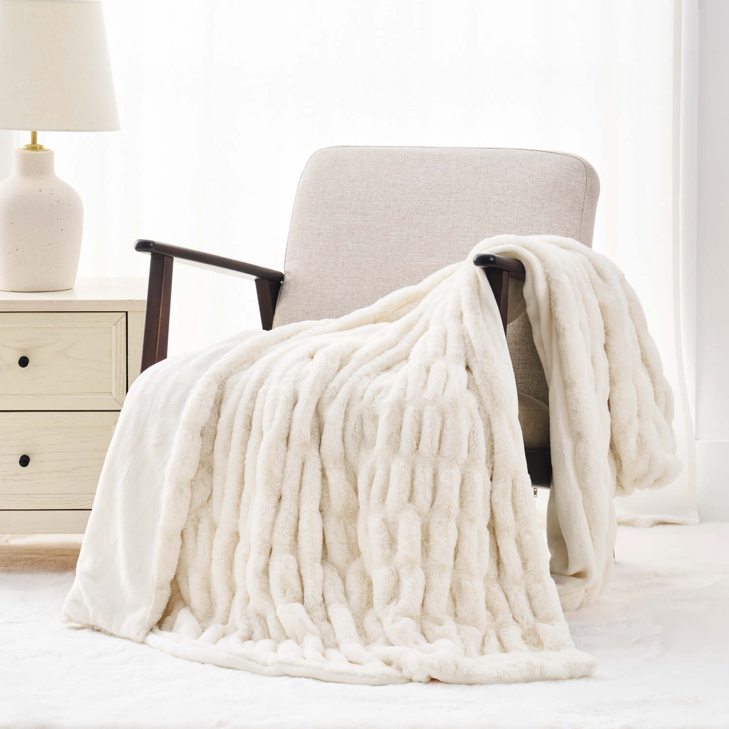 slide 5 of 6, ROOM & RETREAT RR CREAM RUCHED THROW, 50 x 60