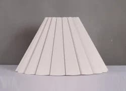 ROOM & RETREAT RR SCALLOPED EMPIRE REPLACEMENT SHADE 17" WHITE