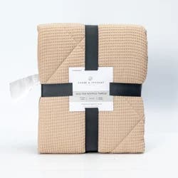 Room & Retreat Quilted Waffle Throw 50 in x 70 in