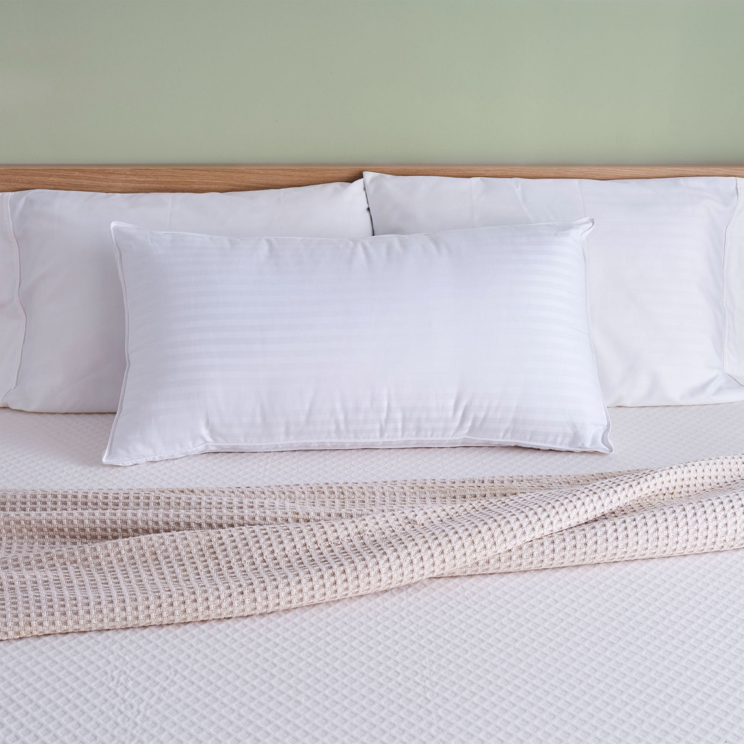 slide 5 of 7, Room & Retreat Hybrid Memory Foam Pillow, King, King Size