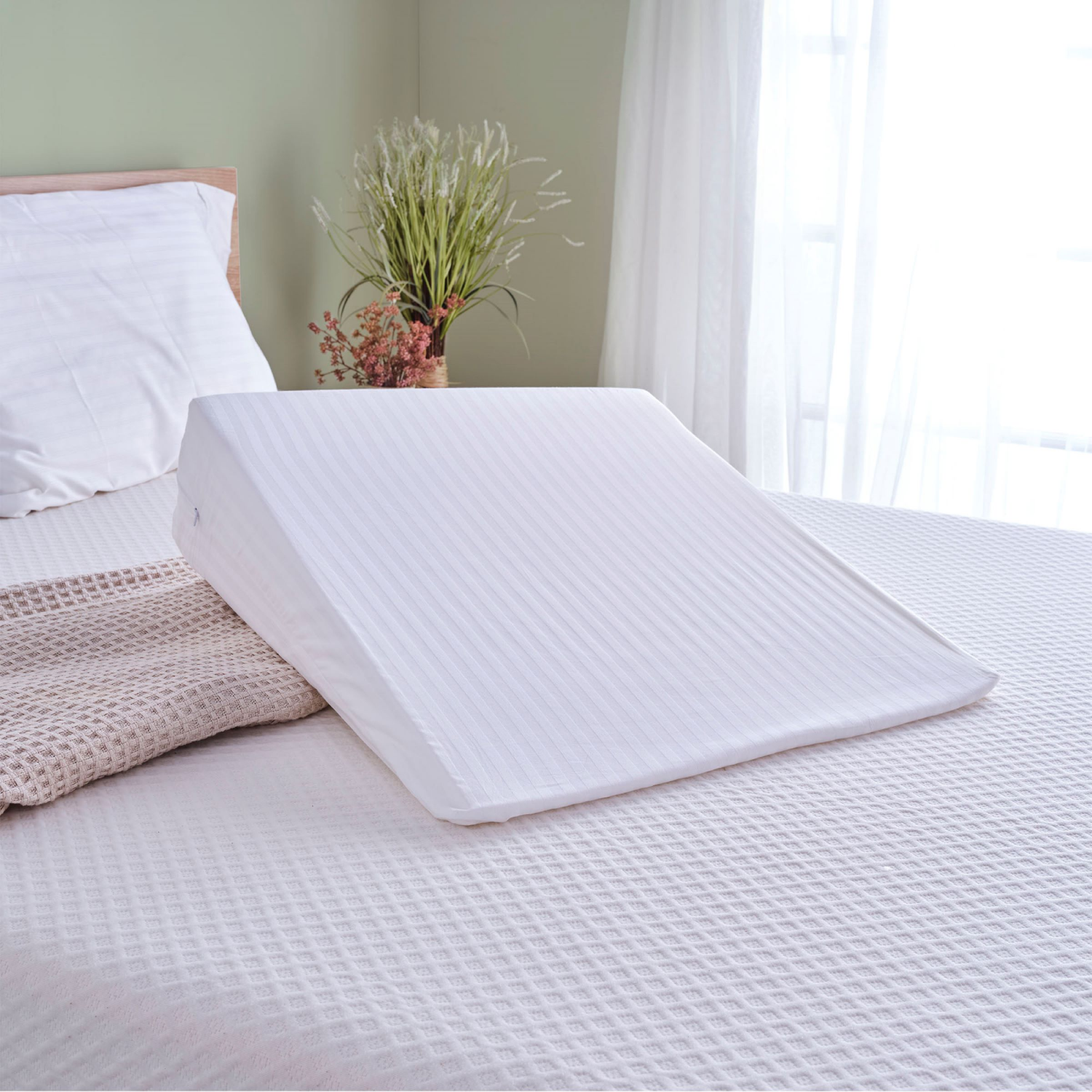 slide 5 of 5, Room & Retreat Wedge Pillow, wedge