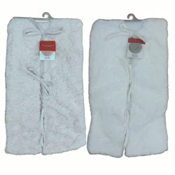 December Home DH Plush Tree Skirt White / Blush 48 Inch 2 Assortment