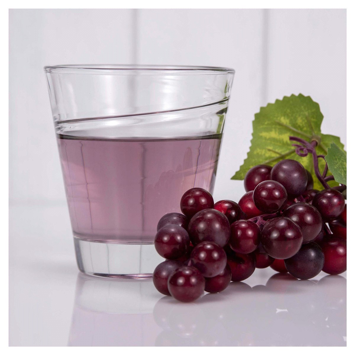 slide 3 of 8, Meijer Electrolyte Solution, Grape, 1 ltr, 33.8 oz