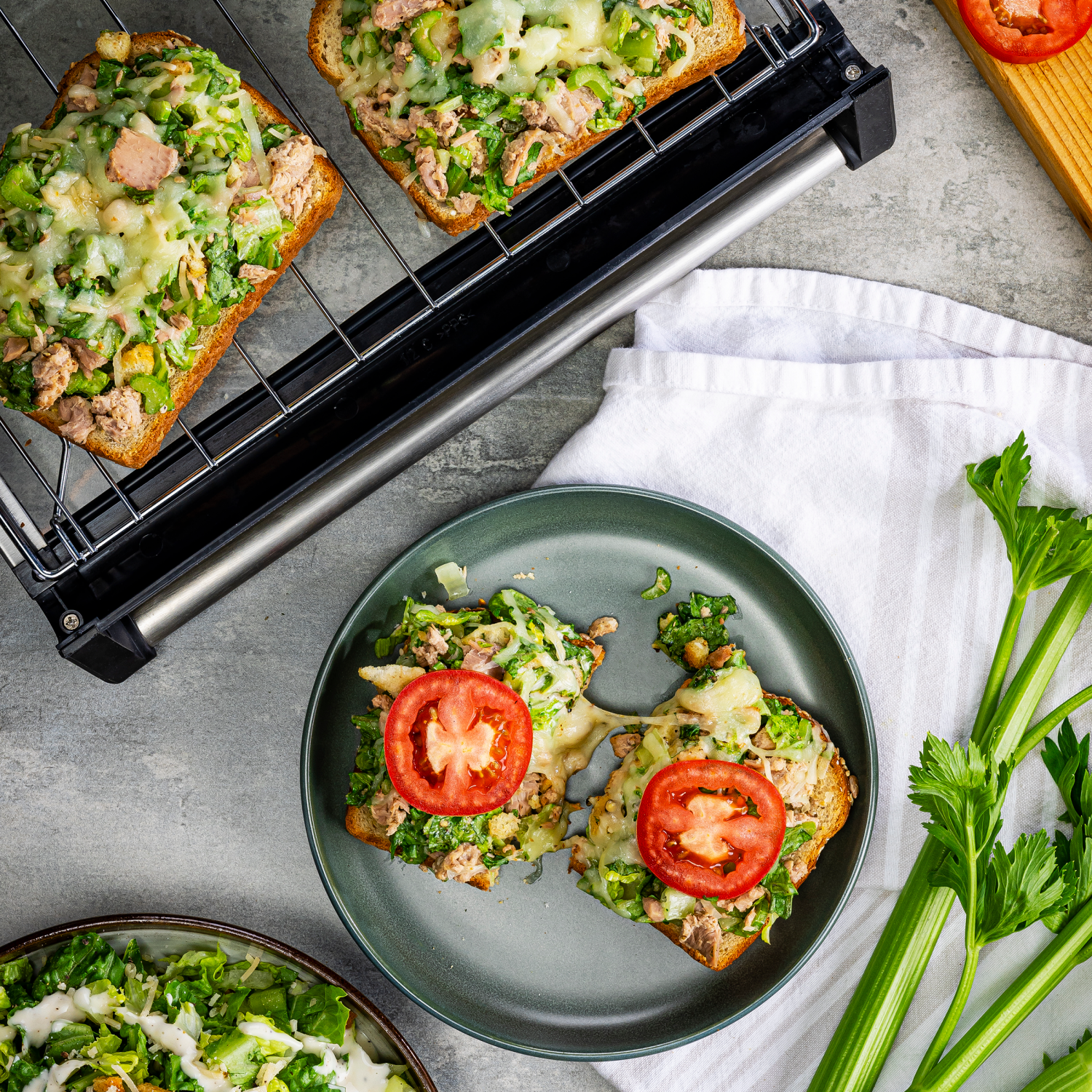 slide 6 of 8, Dole Caesar Chopped Salad Kit, 10.6oz, 10.6 oz