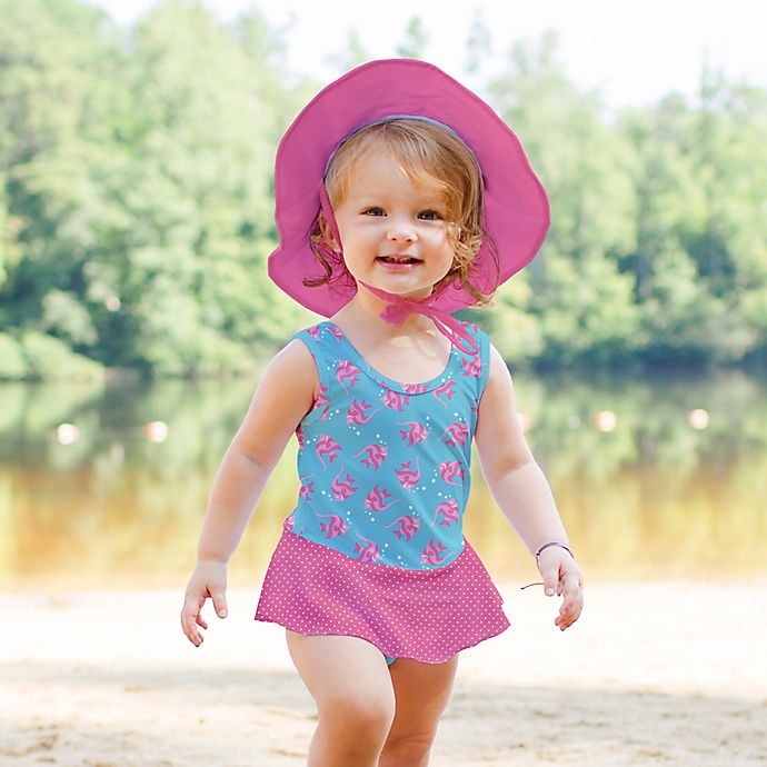 slide 5 of 5, i play. by Green Sprouts Newborn Brim Sun Hat - Hot Pink, 1 ct