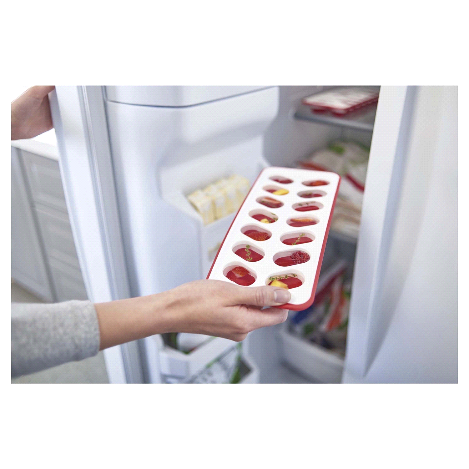 slide 4 of 4, Rubbermaid Easy Release Flexible Ice Tray, 1 ct