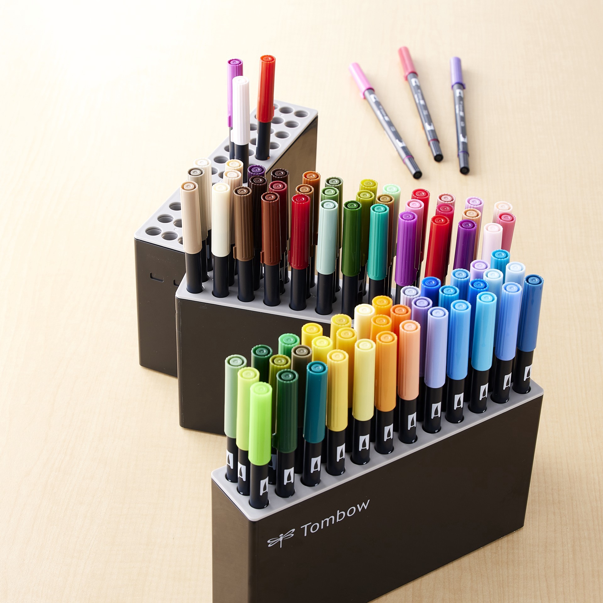 slide 5 of 5, Tombow Marker Case, 8.6 in x 8.2 in x 5.8 in